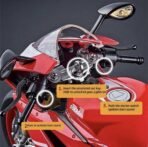 Premium Diecast Dukadi Bike Motorcycle Toy 1:9 Scale Model with Sound Effects, LED Lights, Ignition System and Smoke Spray, Model Vehicle Toy Street Machine Alloy Simulation Super Bike - Image 8