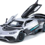 1:24 Mercedes-Benz AMG Sports Die-Cast – Premium Metal Model with Sound & Light